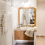 Goldgasse De Luxe Apartman *