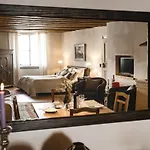 Goldgasse De Luxe Apartman *