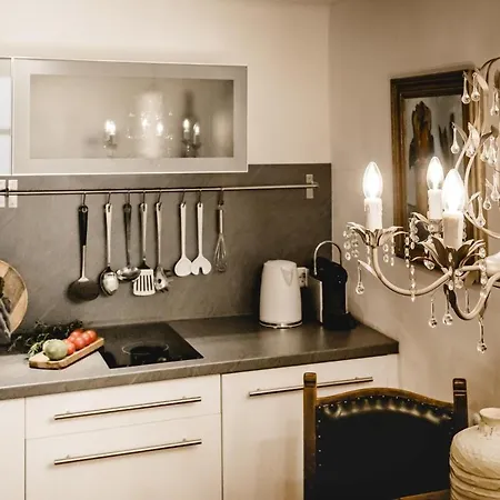 Goldgasse De Luxe * Salzburg