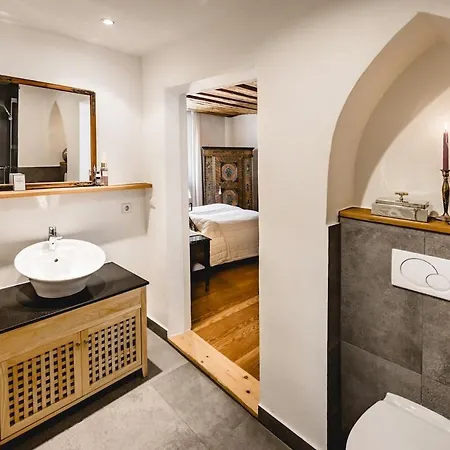 Goldgasse De Luxe * Salzburg